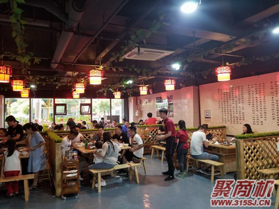 新开火锅店如何把人吸引来?火锅店吸引客流怎么做?_1